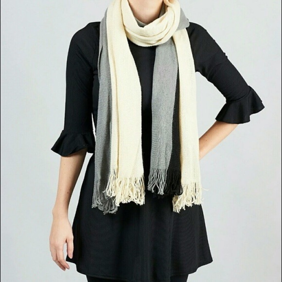 ✨HOST PICK!!✨🌸Donni Tri Colour Scarf🌸 - Picture 2 of 4